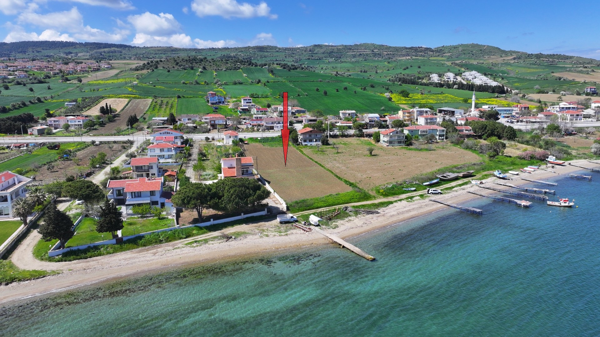 GELİBOLU BURHANLIDA KÖPRÜ MANZARALI SIFIR DENİZ 3.788m2 ARAZİ