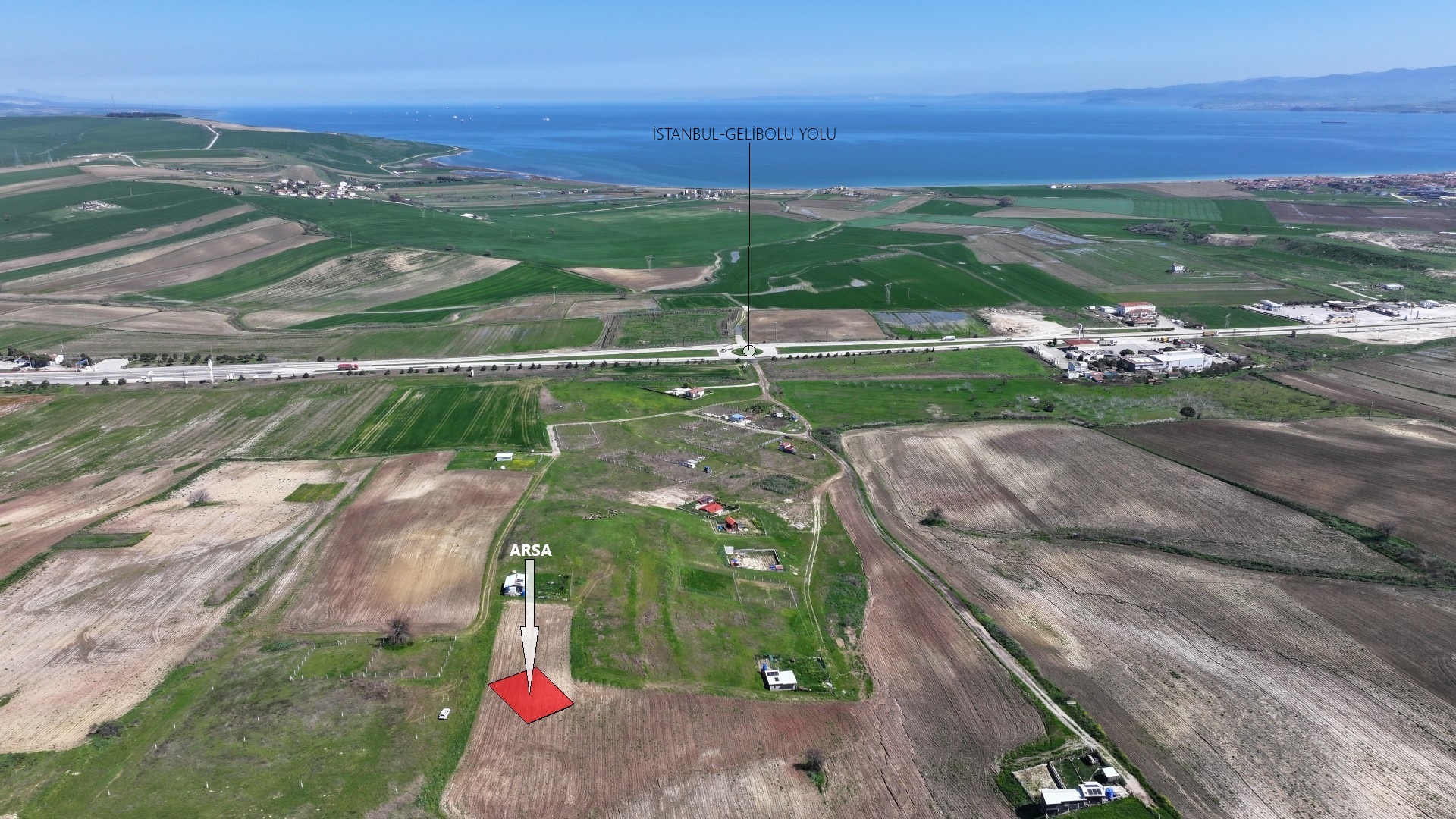 GELİBOLU YAZICIZADE MAHALLESİNDE İNŞAAT İZİNLİ 402m2 ARSA